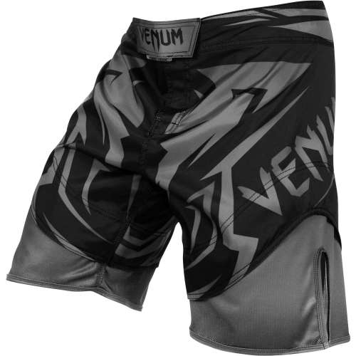 venum_shadow_hunter_fightshorts_-_black_grey_-_12.jpg